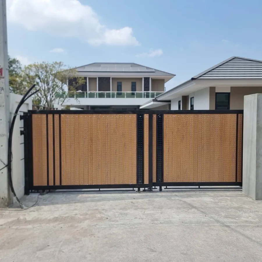 Steel and stainless steel doors, gates and fences made to order in Chonburi